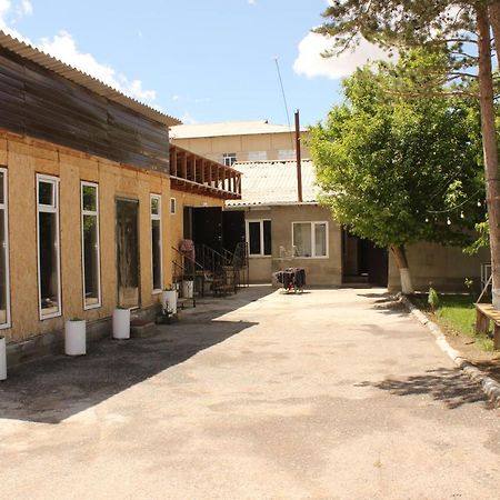 Guest House Jamal Naryn Екстер'єр фото