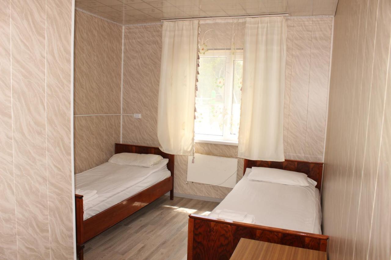 Guest House Jamal Naryn Екстер'єр фото
