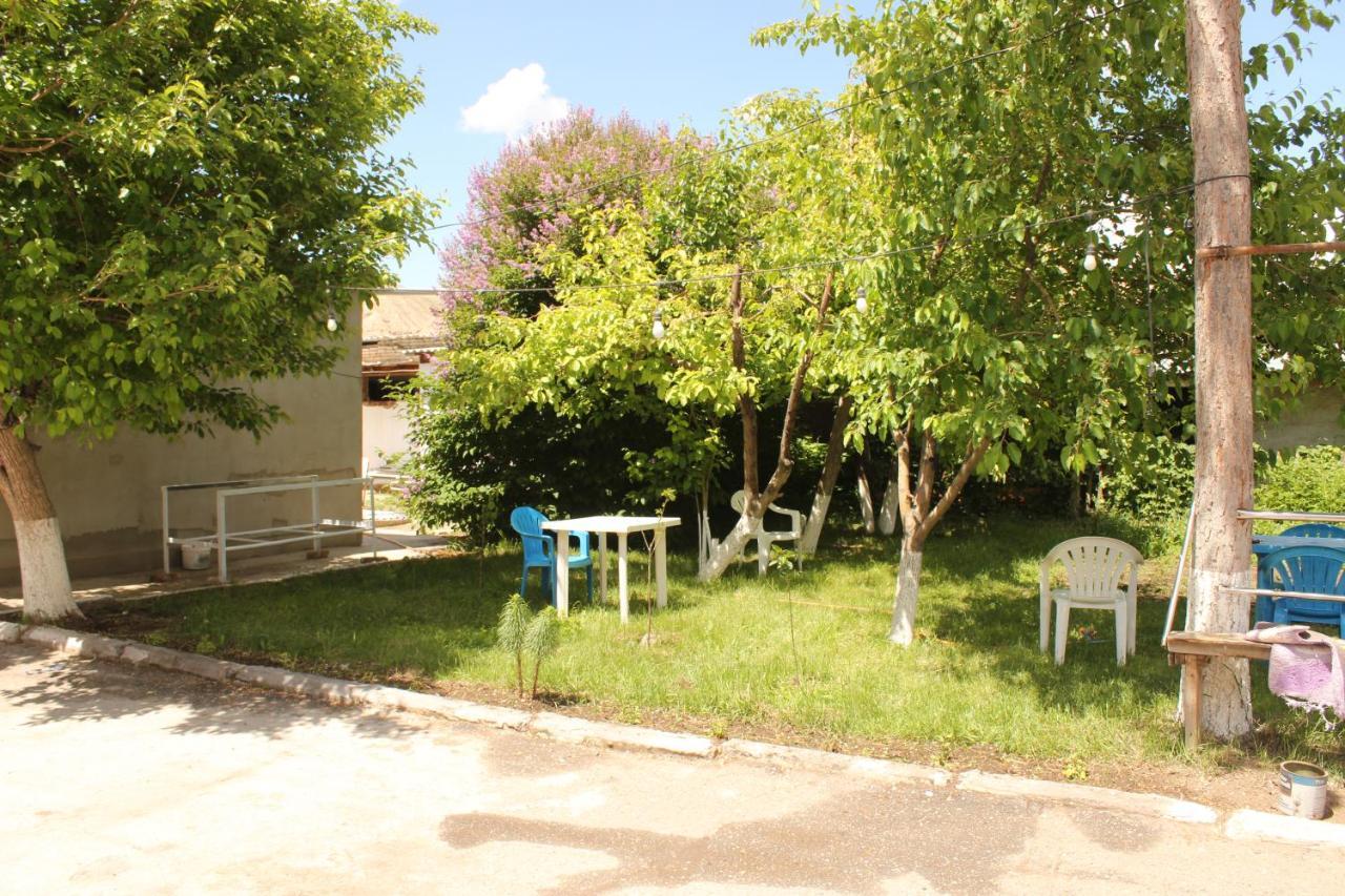 Guest House Jamal Naryn Екстер'єр фото