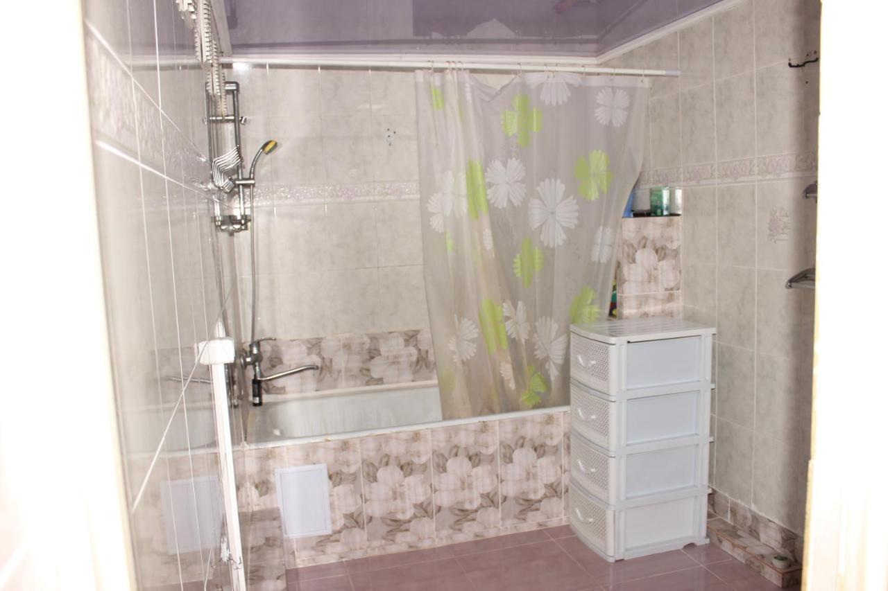 Guest House Jamal Naryn Екстер'єр фото